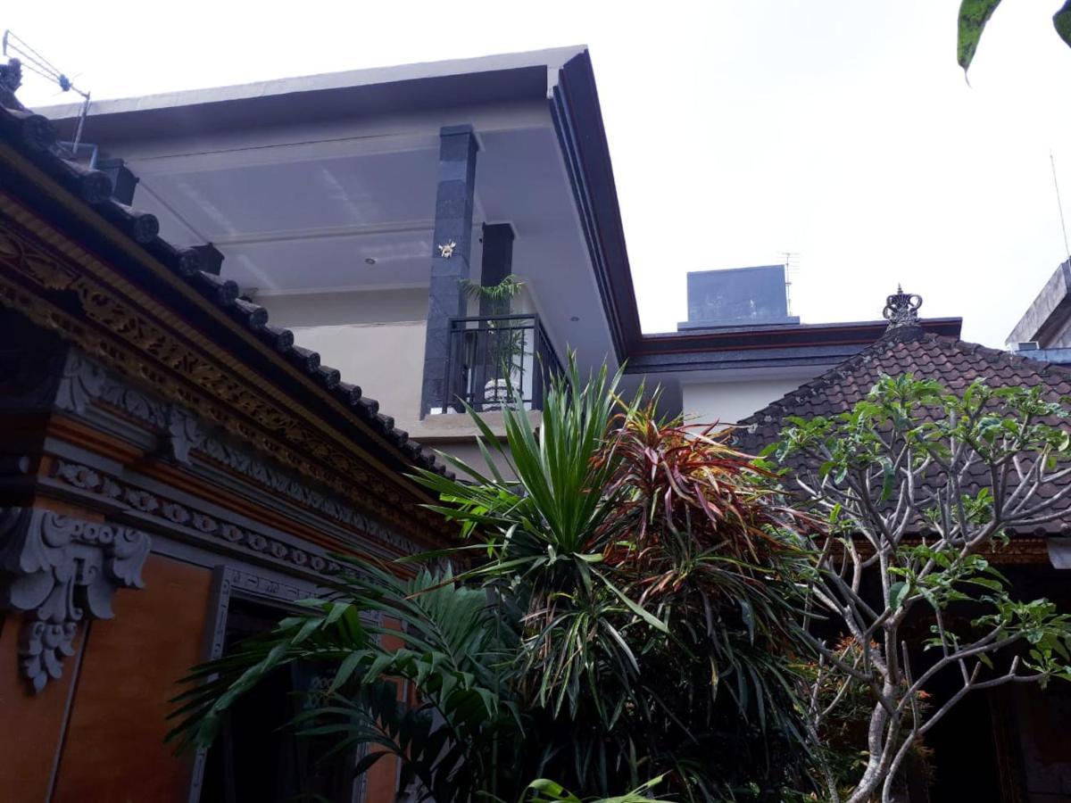 Sarwi Homestay Ubud Exterior foto