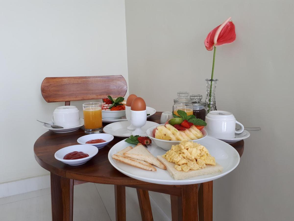 Sarwi Homestay Ubud Exterior foto